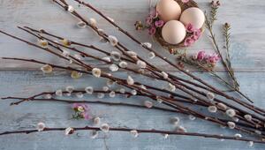 Ostern Stillleben auf Vintage-Holz.