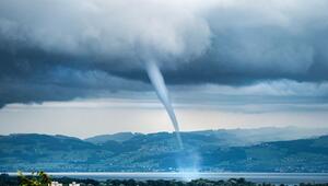 Wasserhose über dem Bodensee