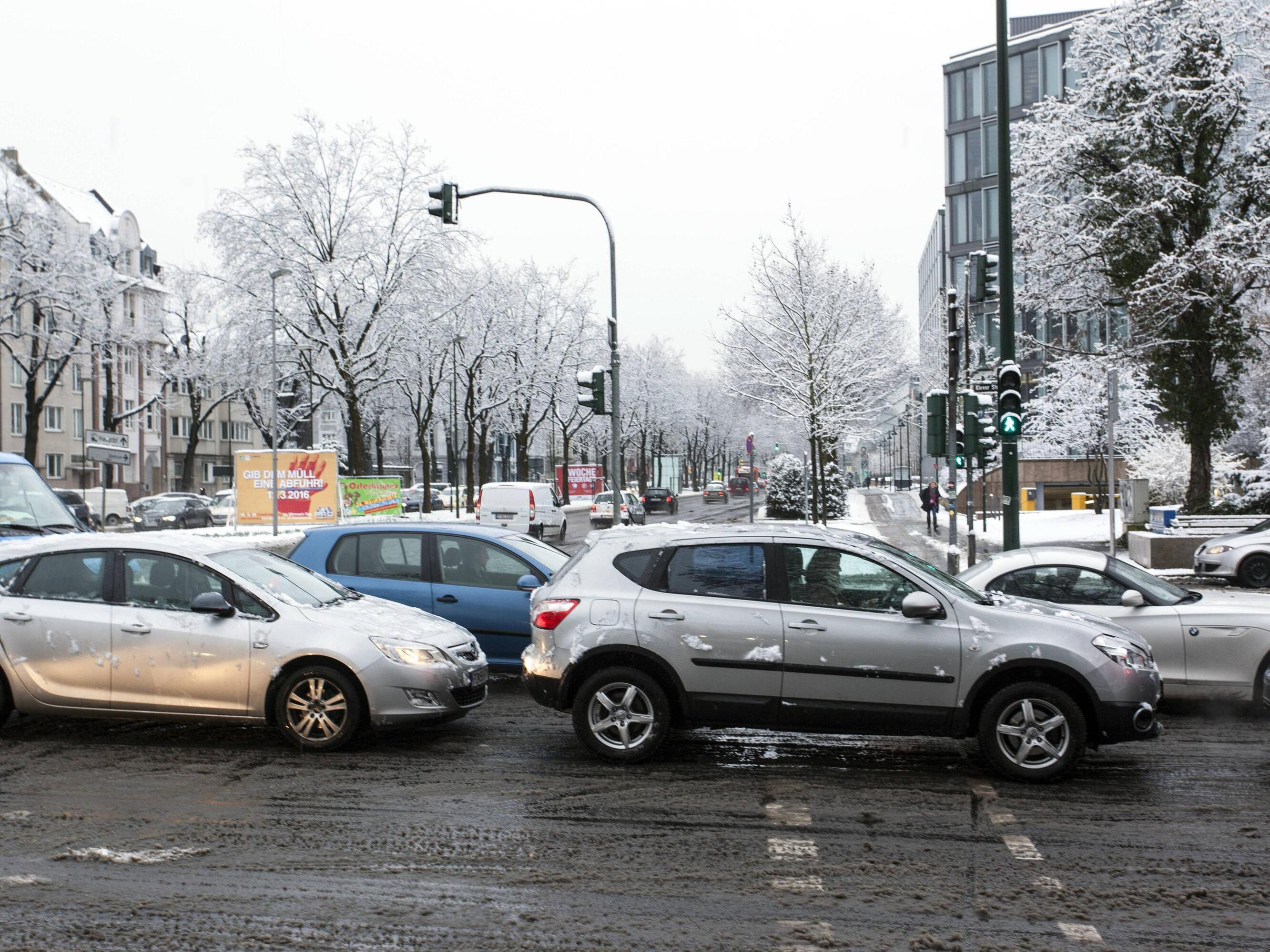 Autopflege im Winter: Diese Tipps schützen vor Salzfraß und Rost
