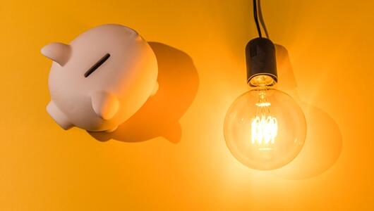 In Deutschland gibt es bei den Strompreisen einen großen Unterschied zwischen Ost und West.