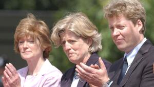 Prinzessin Diana hinterließ ihre drei Geschwister Lady Sarah McCorquodale, Lady Jane Fellowes ...