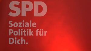 Spannung bei der SPD: Neue Spitze - neuer Streit?