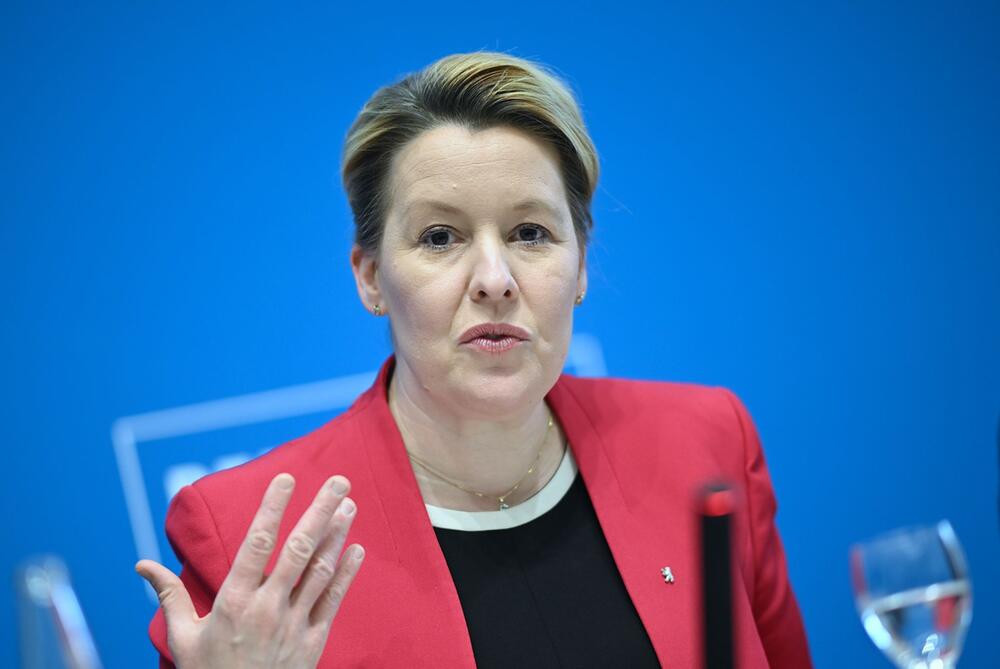 Pressekonferenz nach der Sitzung des Berliner Senats