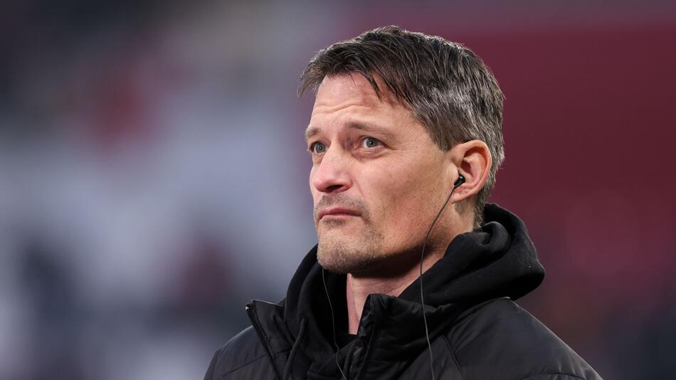 Trainer Alexander Blessin vom FC St. Pauli