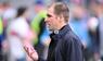 Philipp Lahm gestikuliert.