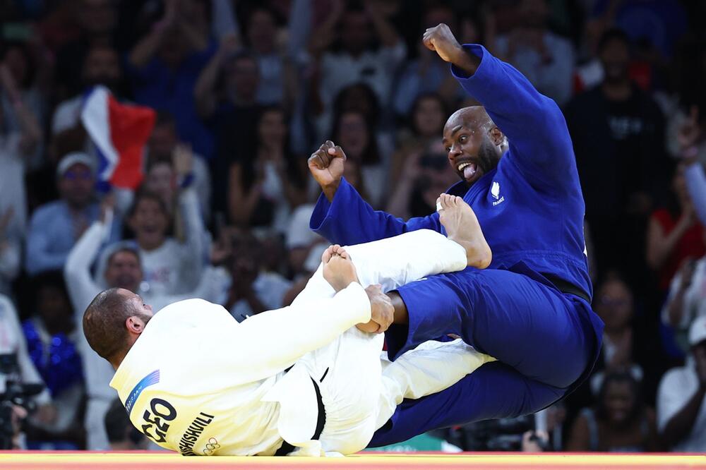 Zwischen Guram Tuschischwili und Teddy Riner brennt auf der Matte die Luft