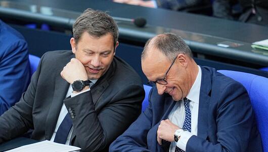 Lars Klingbeil und Friedrich Merz 