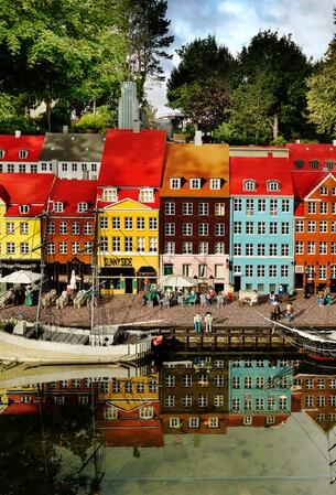 Dänische Stadt nachgebaut mit Lego