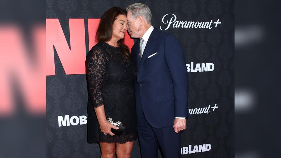 Pierce Brosnan und seine Ehefrau Keely zeigen sich bei der "MobLand"-Premiere in New York City ...