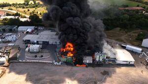 Großbrand in Kunststoffbetrieb