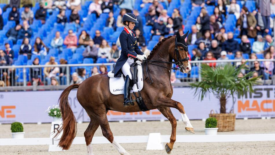 Charlotte Dujardin, Reitsport, Olympia 2024