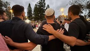 Trauernde nach Terrorangriff