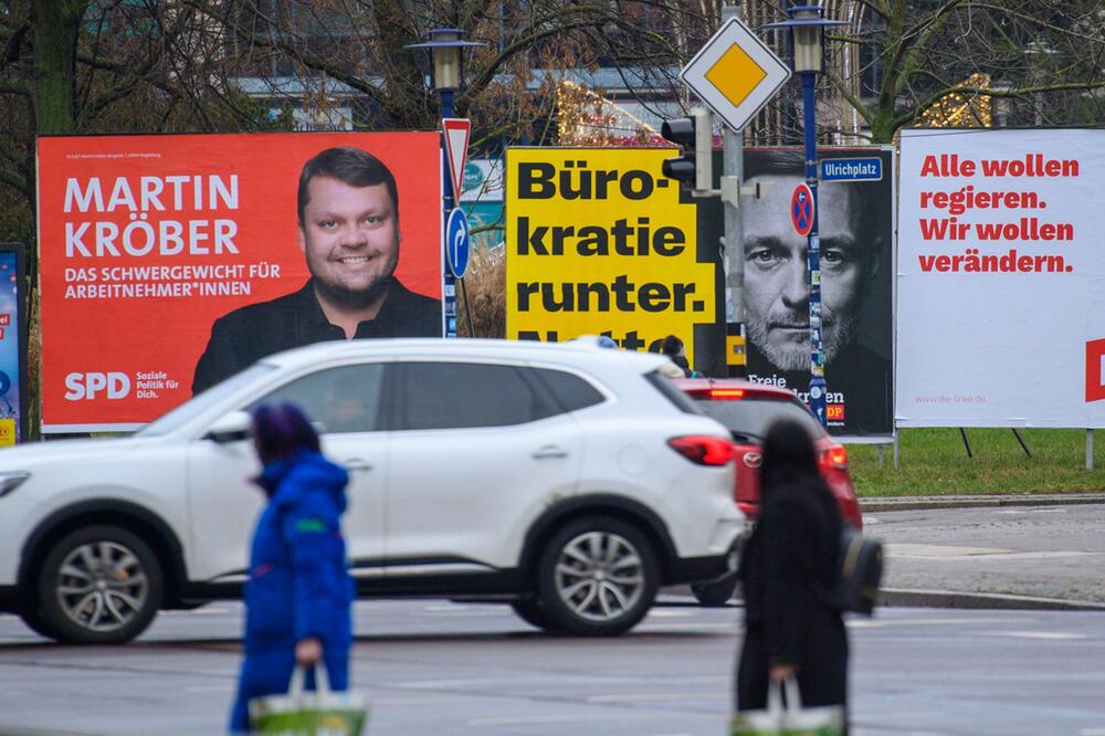 Gesehen, gelesen, gewählt? Die Macht der Wahlplakate