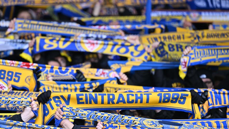 Eintracht Braunschweig - FC Schalke 04