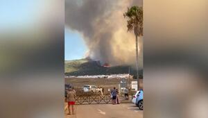 Waldbrand nahe beliebtem Ferienort in Spanien: Urlauber evakuiert
