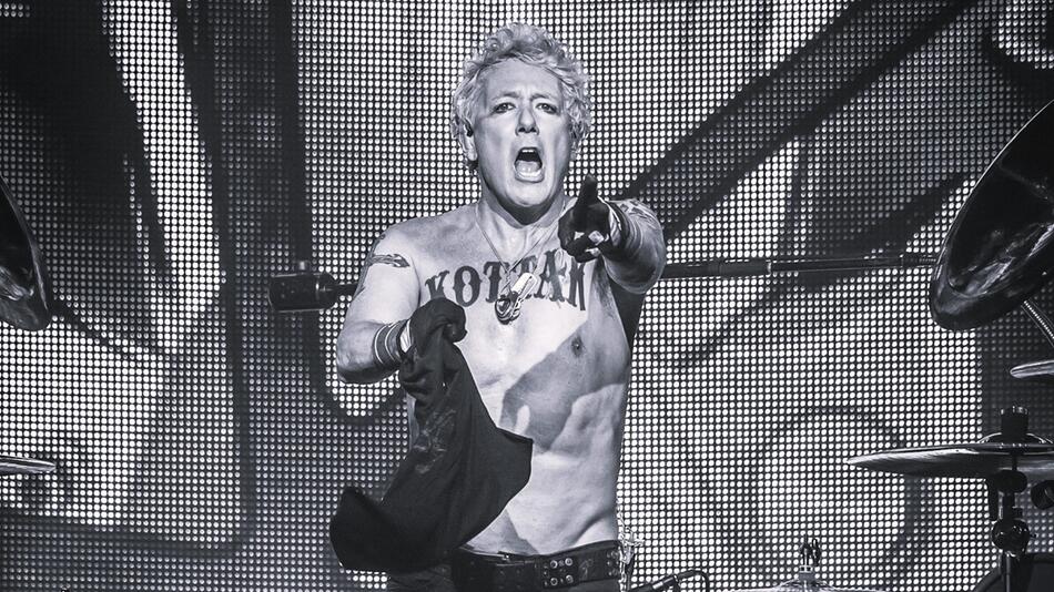 James Kottak