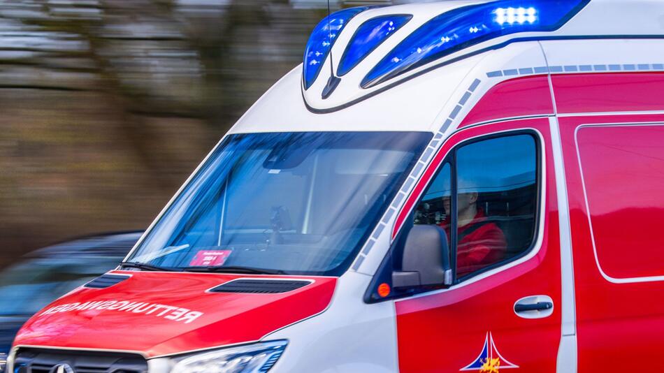 Rettungsfahrzeug im Einsatz