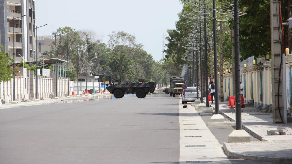 Eingreiftruppe nach Putschversuch in Benin - 
                    1. Resim