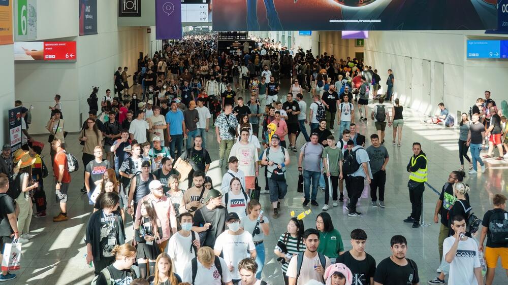 2023 besuchten über 320.000 Menschen die Gamescom.