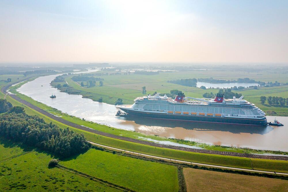 "Disney Treasure" verlässt Meyer Werft