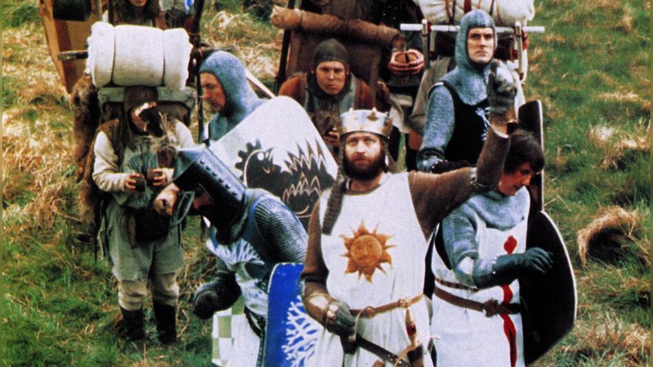 Die sechs Mitglieder von Monty Python, angeführt vom bereits 1989 verstorbenen Graham Chapman ...