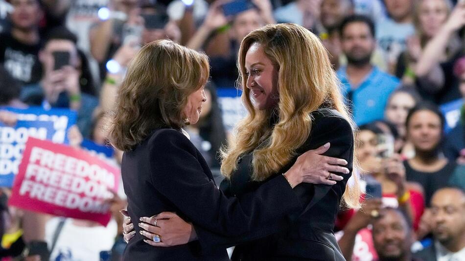 In Houston hat Beyoncé sich für Kamala Harris stark gemacht.