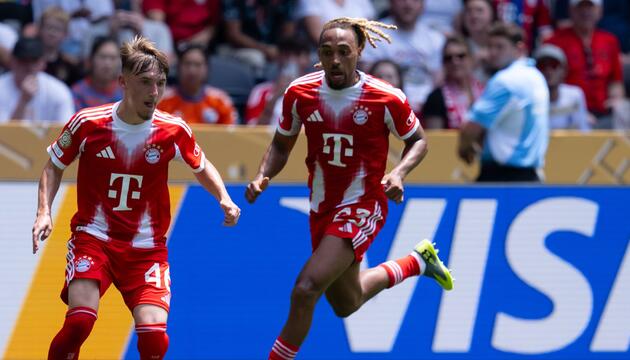 Bayern München - Auckland City