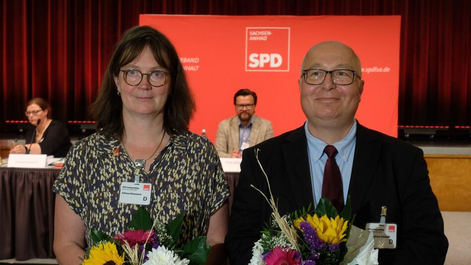 SPD-Landesvorsitzende Kleemann und Schmidt