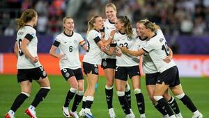 DFB-Frauen jubeln