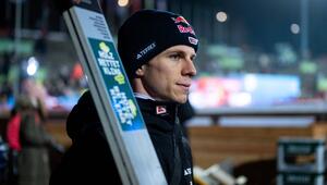 Andreas Wellinger steht vorerst nicht mehr im Weltcup-Aufgebot der deutschen Skispringer.