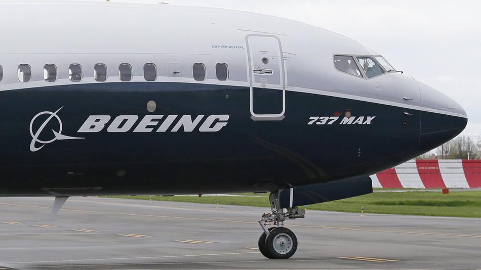 Boeing schreibt wegen 737-Max-Debakels 4,9 Milliarden Dollar ab