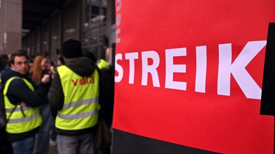Universitätskliniken streiken - Köln