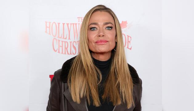 Denise Richards spricht über ihre Karriere-Anfänge.