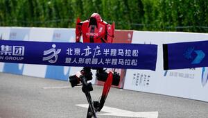 Zweiter Roboter-Halbmarathon in Peking