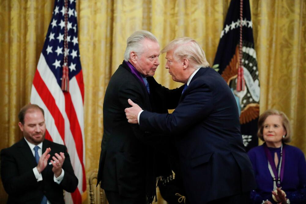 Jon Voight und Donald Trump (r.)