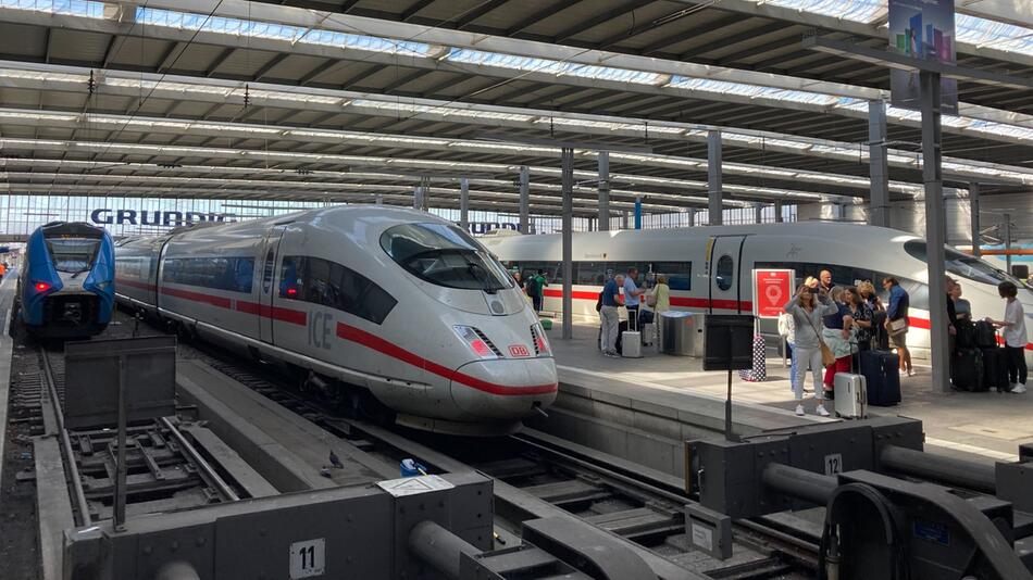 Oberleitungsschaden: Erste Züge rollen wieder am Münchner Hauptbahnhof