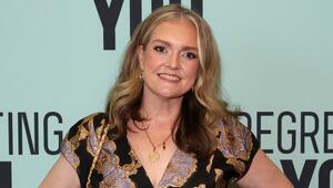 Colleen Hoover macht Krebs-Diagnose öffentlich.