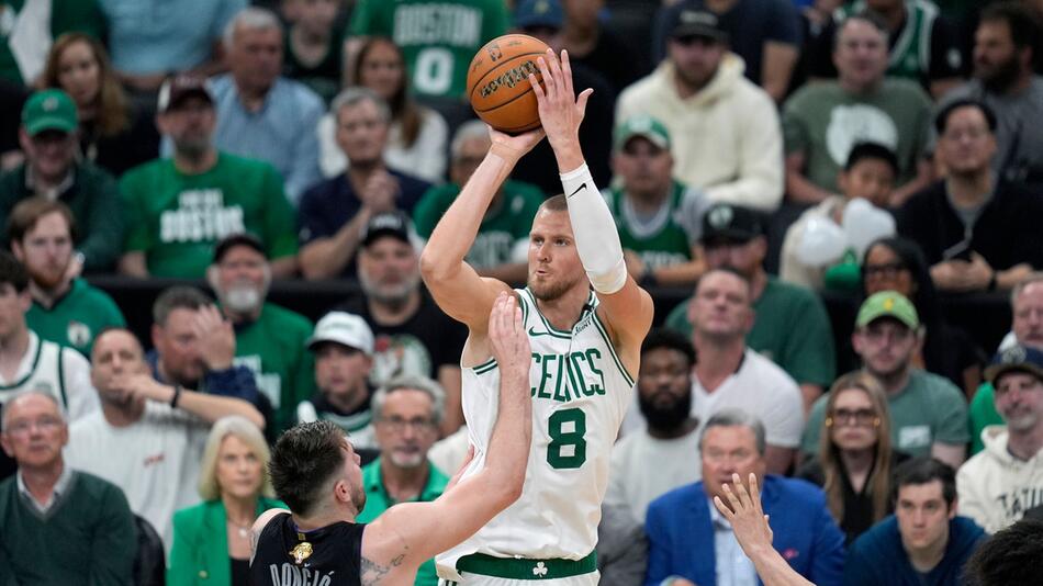 Kristaps Porzingis von den Boston Celtics im NBA-Finale gegen die Dallas Mavericks