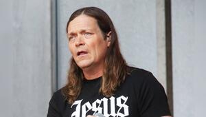 Brad Arnold sagt, dass sein Glaube ihm viel Kraft und Mut spendet.