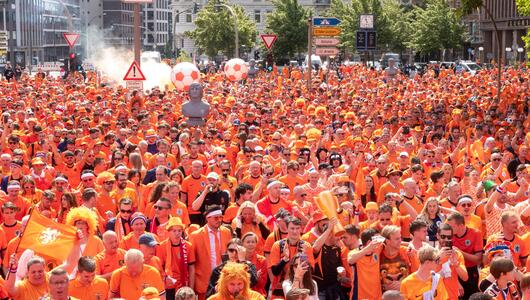 Niederlande-Fans in Hamburg
