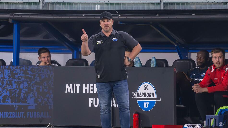 Paderborn-Trainer Lukas Kwasniok.