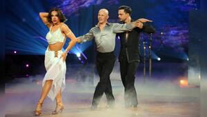 Überzeugte im Einzel- und im Trio-Tanz: Ex-Turner Fabian Hambüchen steht im "Let's Dance" ...