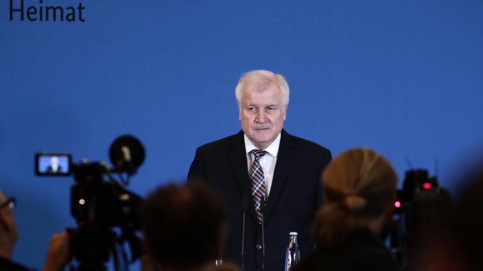 Pk Innenminister Seehofer