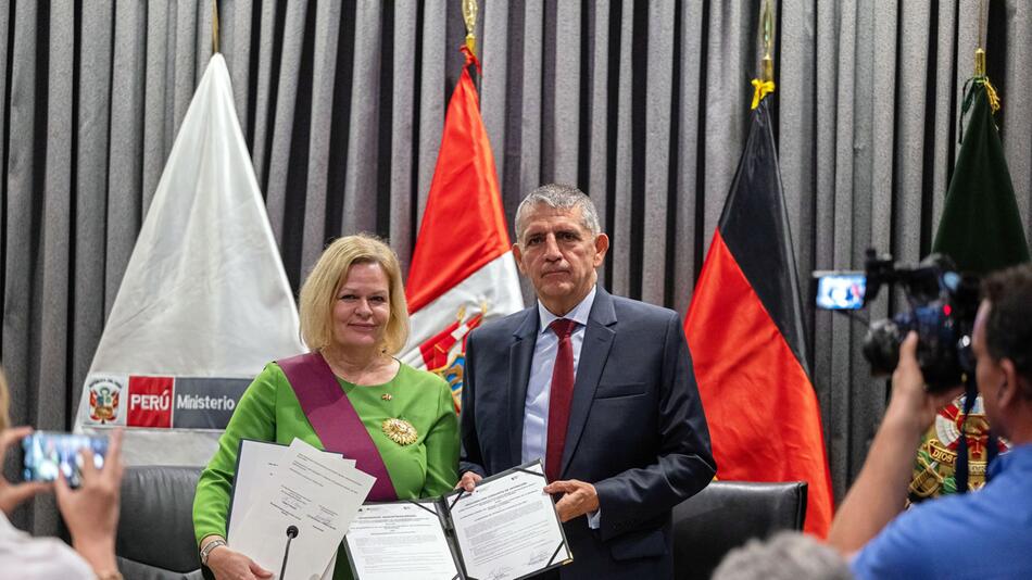 Absichtserklärung über Sicherheitsabkommen mit Peru