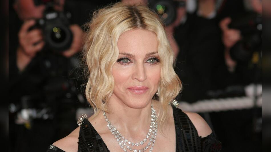 Madonna geht nun wohl wieder als Single durchs Leben.