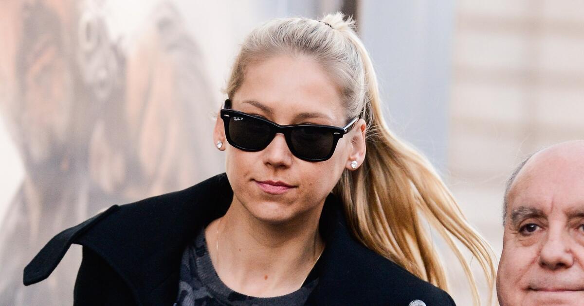 Anna Kournikova, 44, hides baby bump as she's spotted on school run