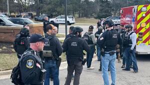 Berichte: Auto fährt in Synagoge in Michigan