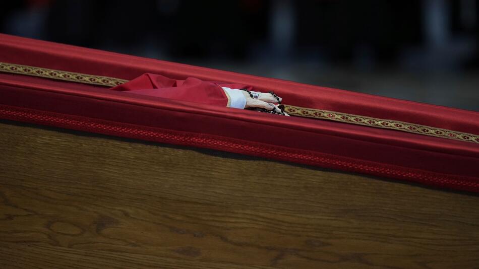 Papst Franziskus gestorben - Vatikan