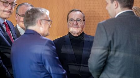 Pistorius: Konkrete Beiträge zur Sicherung der Ukraine nötig