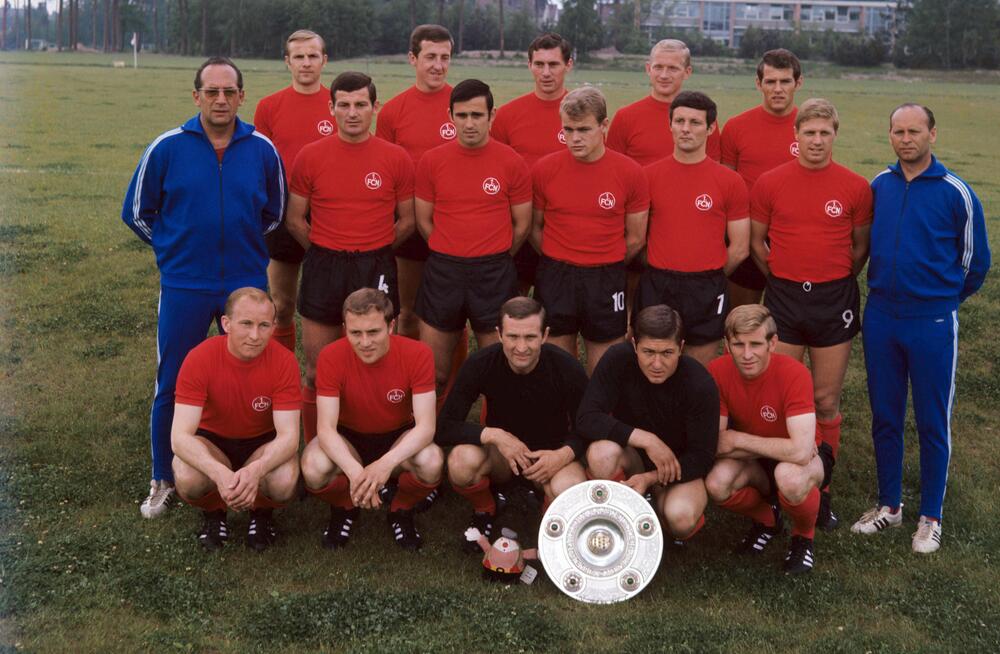 Die Meistermannschaft des 1. FC Nürnberg aus der Saison 1967/68